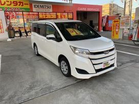    Toyota Voxy 2020 , 1620000 , 
