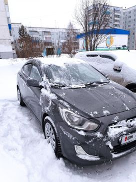  Hyundai Solaris 2011 , 900000 , 
