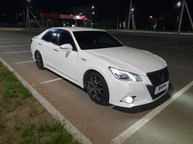  Toyota Crown 2013 , 2395000 , 