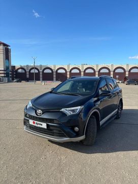 SUV   Toyota RAV4 2017 , 2100000 , 