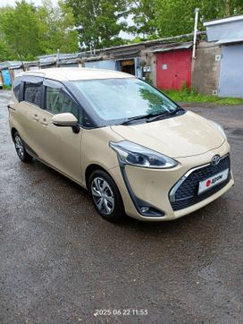    Toyota Sienta 2021 , 1555555 , --