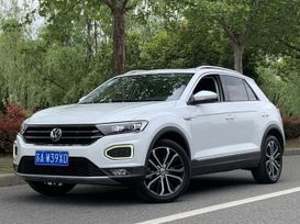 SUV   Volkswagen T-Roc 2020 , 1597000 , 