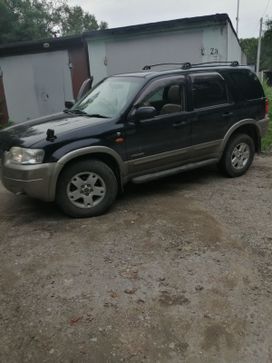 SUV   Ford Escape 2005 , 900000 , 