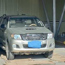  Toyota Hilux 2013 , 2250000 , 