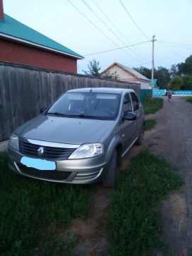  Renault Logan 2010 , 235000 , 