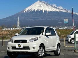 SUV   Toyota Rush 2016 , 880000 , 