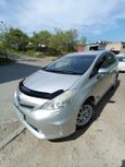    Toyota Prius Alpha 2014 , 980000 , 