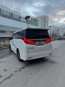  Alphard, 2021