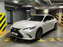  ES250, 2023