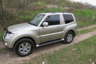 SUV   Mitsubishi Pajero 2008 , 900000 , 