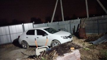  Renault Logan 2014 , 600000 , 