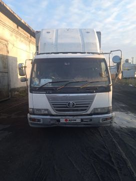   Nissan Diesel UD 2006 , 2200000 , 