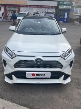 SUV   Toyota RAV4 2019 , 3650000 , 