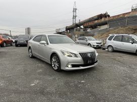  Toyota Crown Majesta 2013 , 1349000 , 
