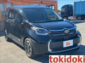    Toyota Sienta 2022 , 1700000 , 