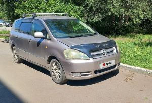    Toyota Ipsum 2003 , 650000 , 