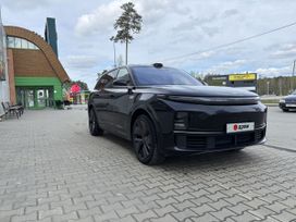 SUV   Li L7 2023 , 4700000 , 