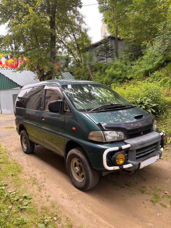    Mitsubishi Delica 1996 , 580000 , 