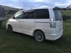    Toyota Noah 2005 , 550000 , -