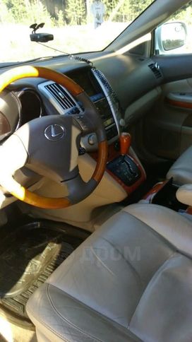 SUV   Lexus RX330 2004 , 1550000 , 