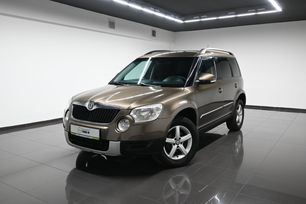 SUV   Skoda Yeti 2011 , 825000 , 