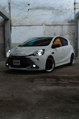  Toyota Aqua 2015 , 790000 , 