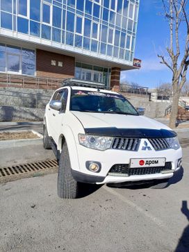 SUV   Mitsubishi Pajero Sport 2013 , 2000000 , 