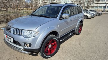 SUV   Mitsubishi Pajero Sport 2011 , 1520000 , 