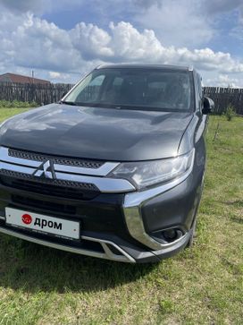 SUV   Mitsubishi Outlander 2019 , 2150000 , 