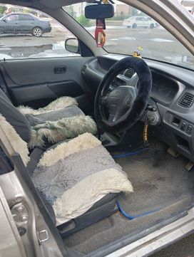  Daihatsu Storia 1998 , 225000 , 
