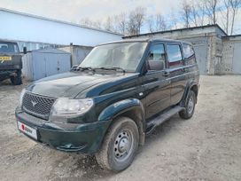 SUV     2013 , 860000 , --