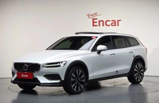  Volvo V60 2023 , 4750000 , 