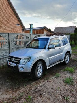  3  Mitsubishi Pajero 2007 , 1650000 , 