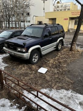 SUV   Isuzu Bighorn 1997 , 800000 , -