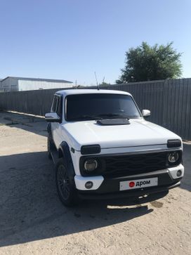  3   4x4 2121  2013 , 850000 , 