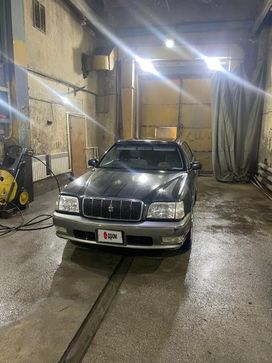  Toyota Crown Majesta 1995 , 800000 , 
