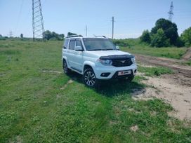 SUV     2015 , 1050000 , 