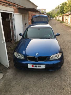  BMW 1-Series 2004 , 700000 , 