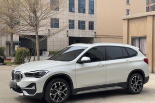 SUV   BMW X1 2022 , 2000000 , 