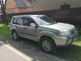 SUV   Nissan X-Trail 2004 , 800000 , 