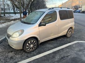    Toyota Yaris Verso 2002 , 400000 , 