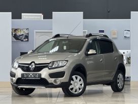  Renault Sandero Stepway 2015 , 985000 , 