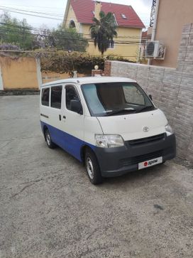    Toyota Town Ace 2009 , 750000 , --