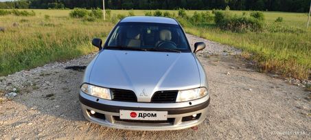  Mitsubishi Carisma 2002 , 320000 , 