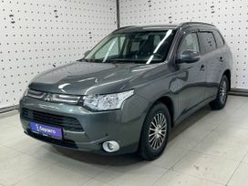 SUV   Mitsubishi Outlander 2013 , 1299000 , 