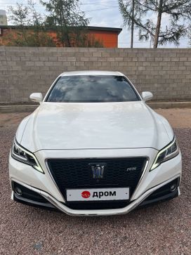  Toyota Crown 2018 , 3320000 , 
