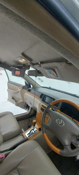  Toyota Corolla 2004 , 700000 , 