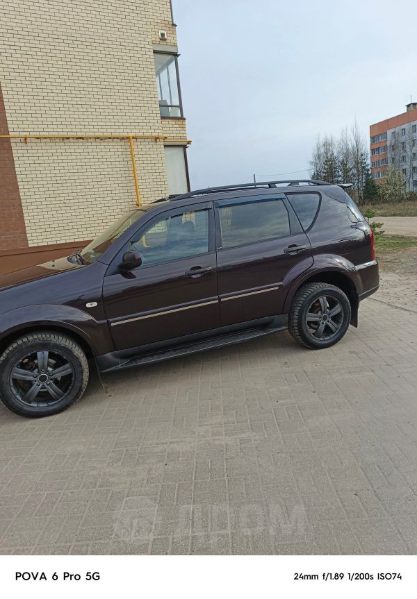SUV   SsangYong Rexton 2008 , 700000 , 