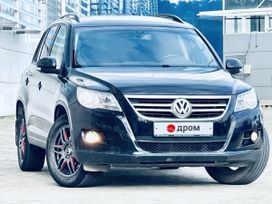 SUV   Volkswagen Tiguan 2010 , 849000 , 