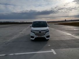    Honda Stepwgn 2018 , 2810000 , 